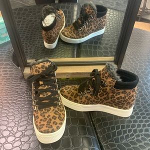 Madeline Yolo in tan